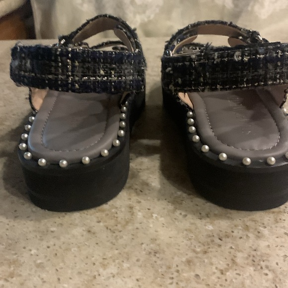 NWOT Stuart Weitzman Zoe Lift Embellished Tweed Sandals Size 7 (37.5) - Picture 12 of 13